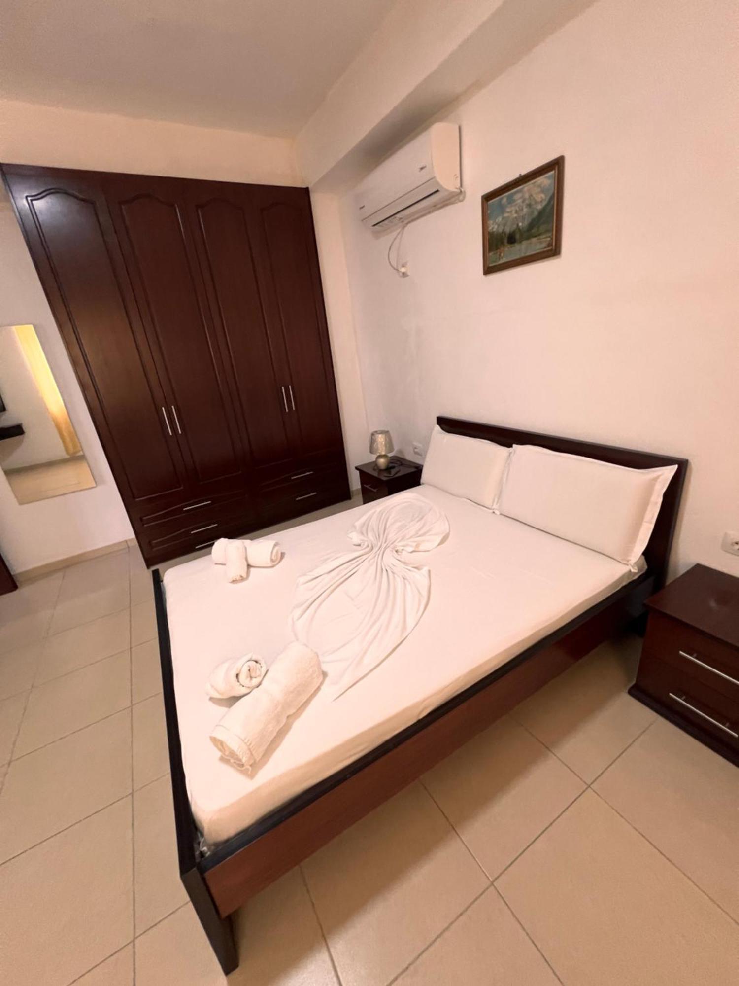 Majki Beach Apartments Sarande Exterior photo