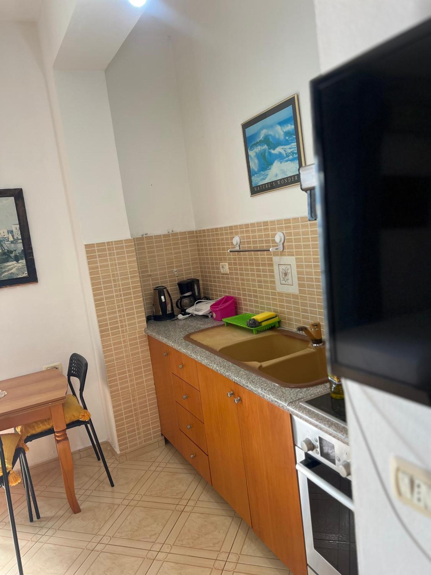 Majki Beach Apartments Sarande Exterior photo